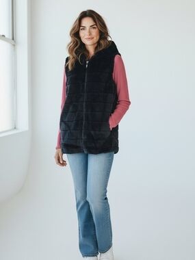 Kaleidoscope Accessories Black Hooded Faux Fur Zip Vest Womens Large NWT